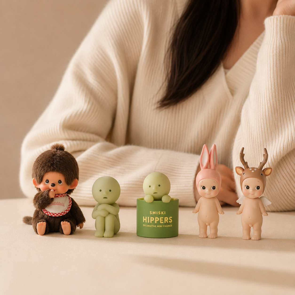 Figurines & Collectibles