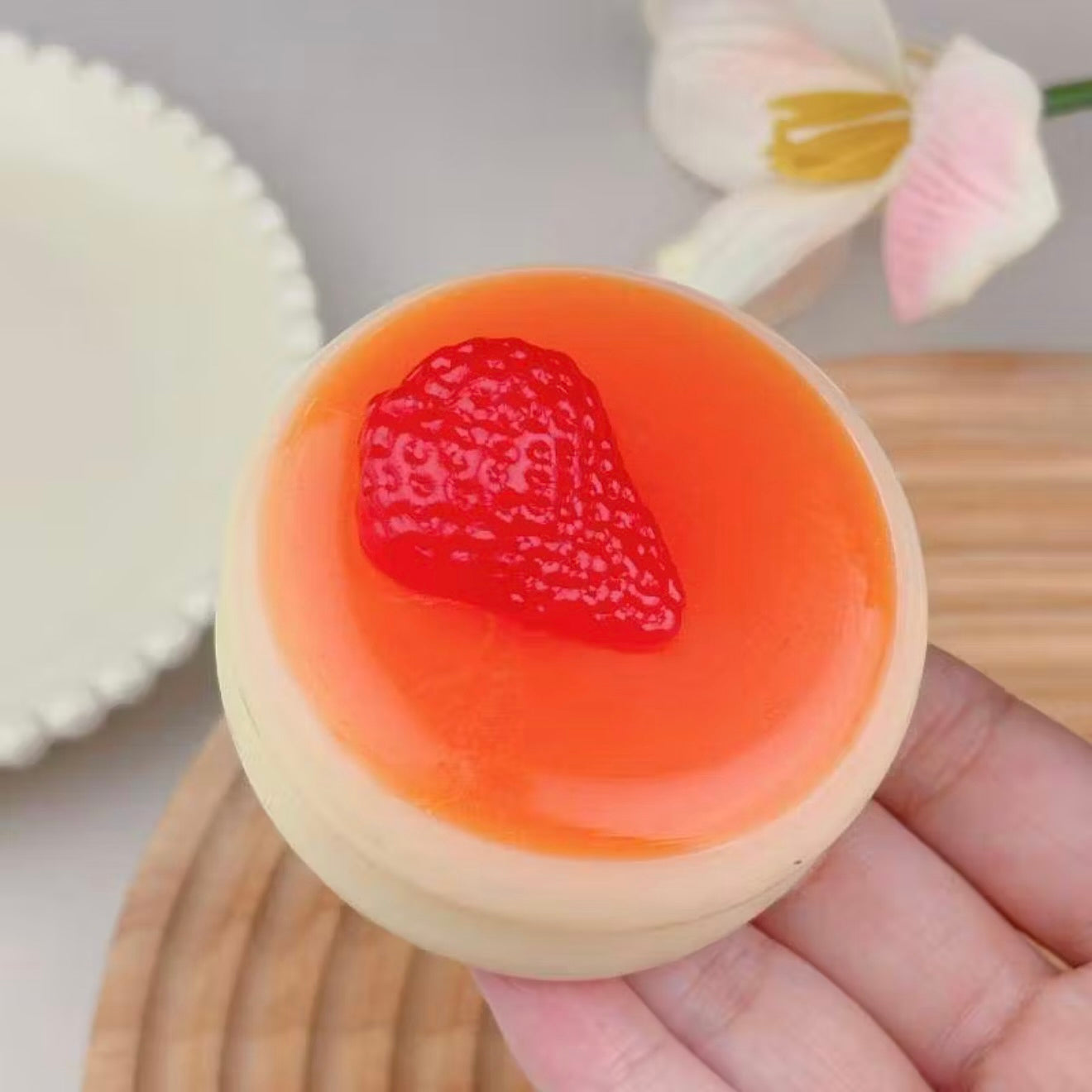 Soufflé Pancake Squishy Toy Slow Rising Soft Squeeze Stress Relief Fidget Toy (Random)